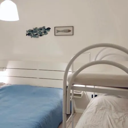 Cn001 - Cesenatico, Bilocale Con Balcone E Aria Condizionata Чезенатико
